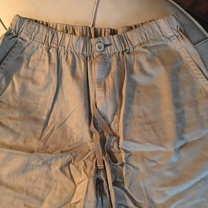 Tommy Bahama elastic waist shorts with zipper